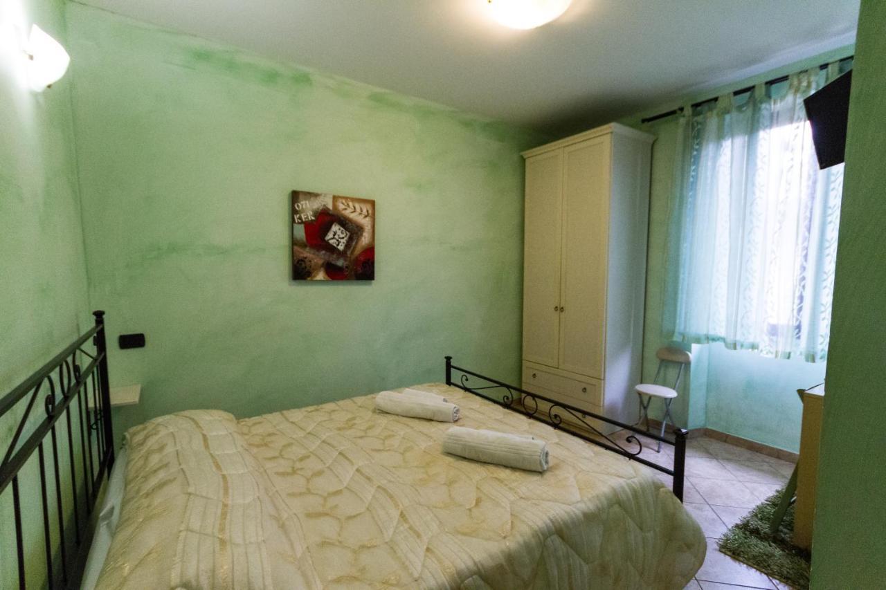 Standard Double Room,813407016:JPEG