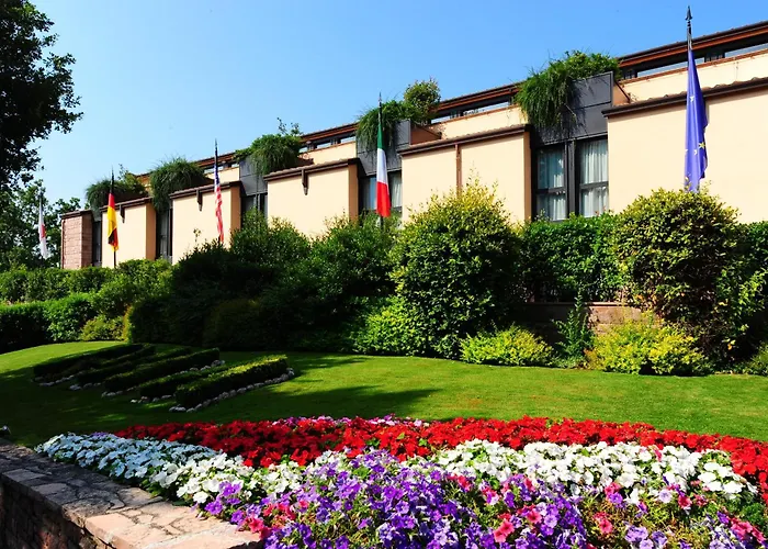Hotel with Tennis: Bv Grand Hotel Assisi